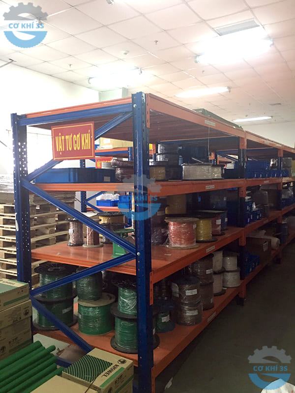Kệ selective sàn tôn úp 4 tầng 800kg - Ảnh 2