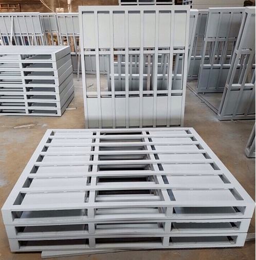 Một số kích thước pallet sắt phổ biến? Loại nào phù hợp với bạn?