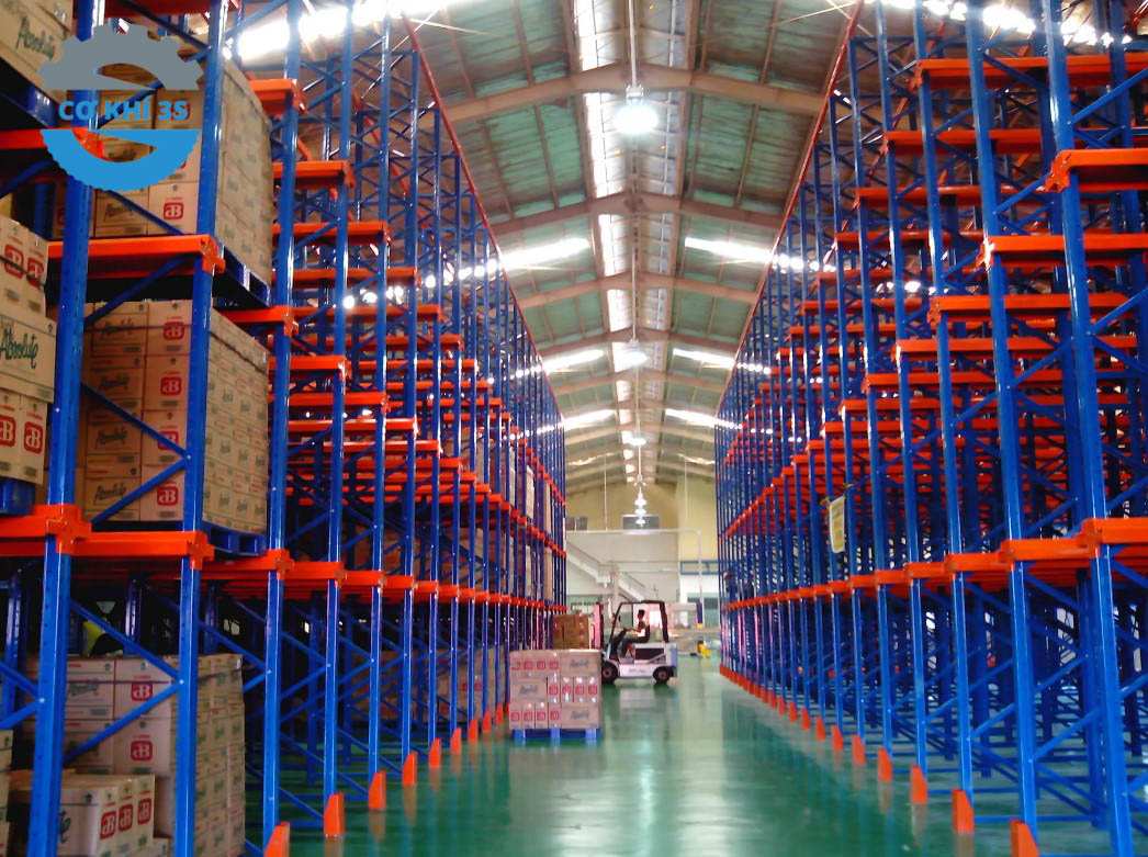 Đặc điểm nổi bật của kệ Drive in