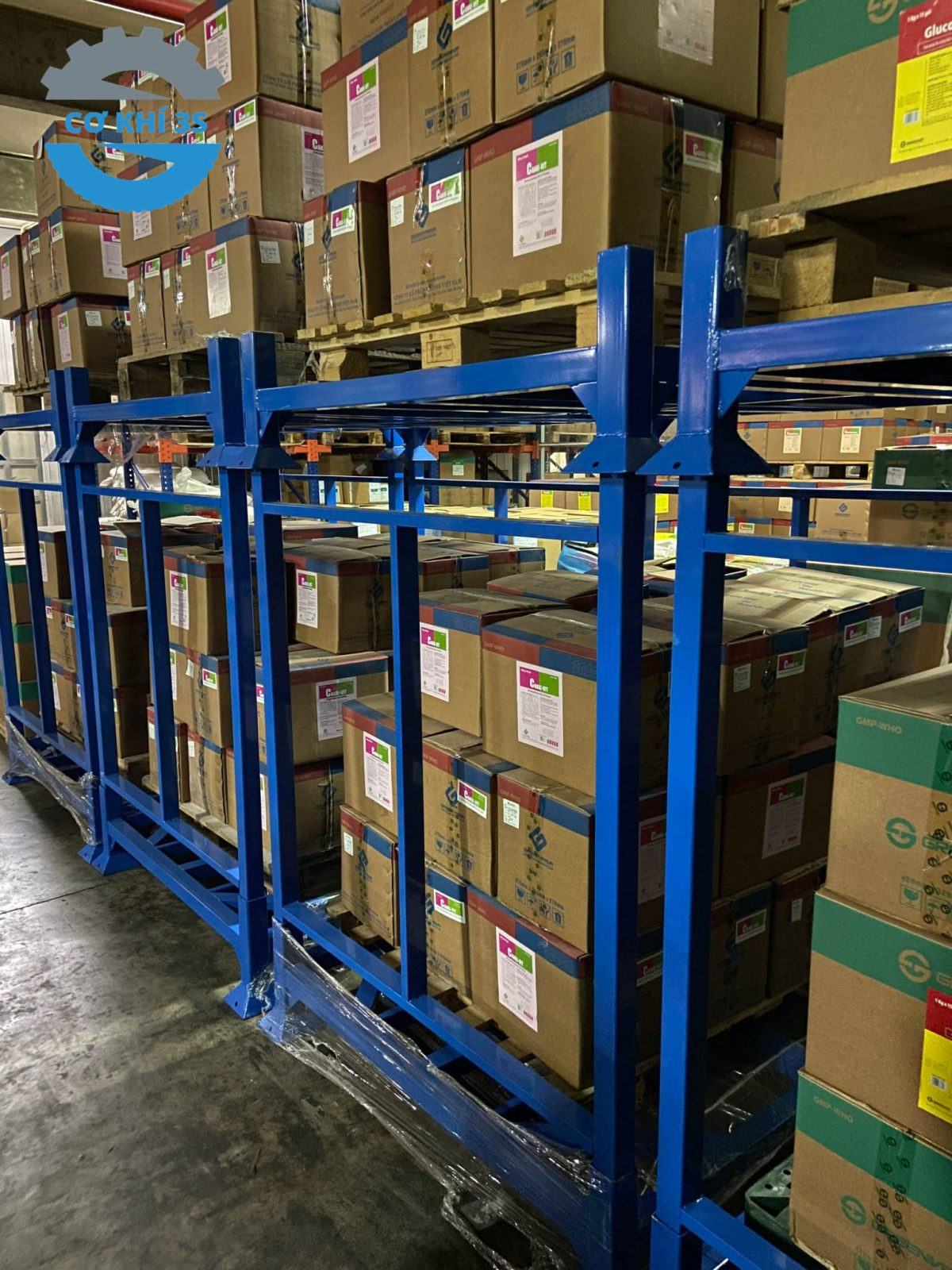 Pallet sắt là gì?