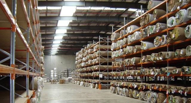 Tiêu chí lựa chọn kệ kho lưu trữ quần áo