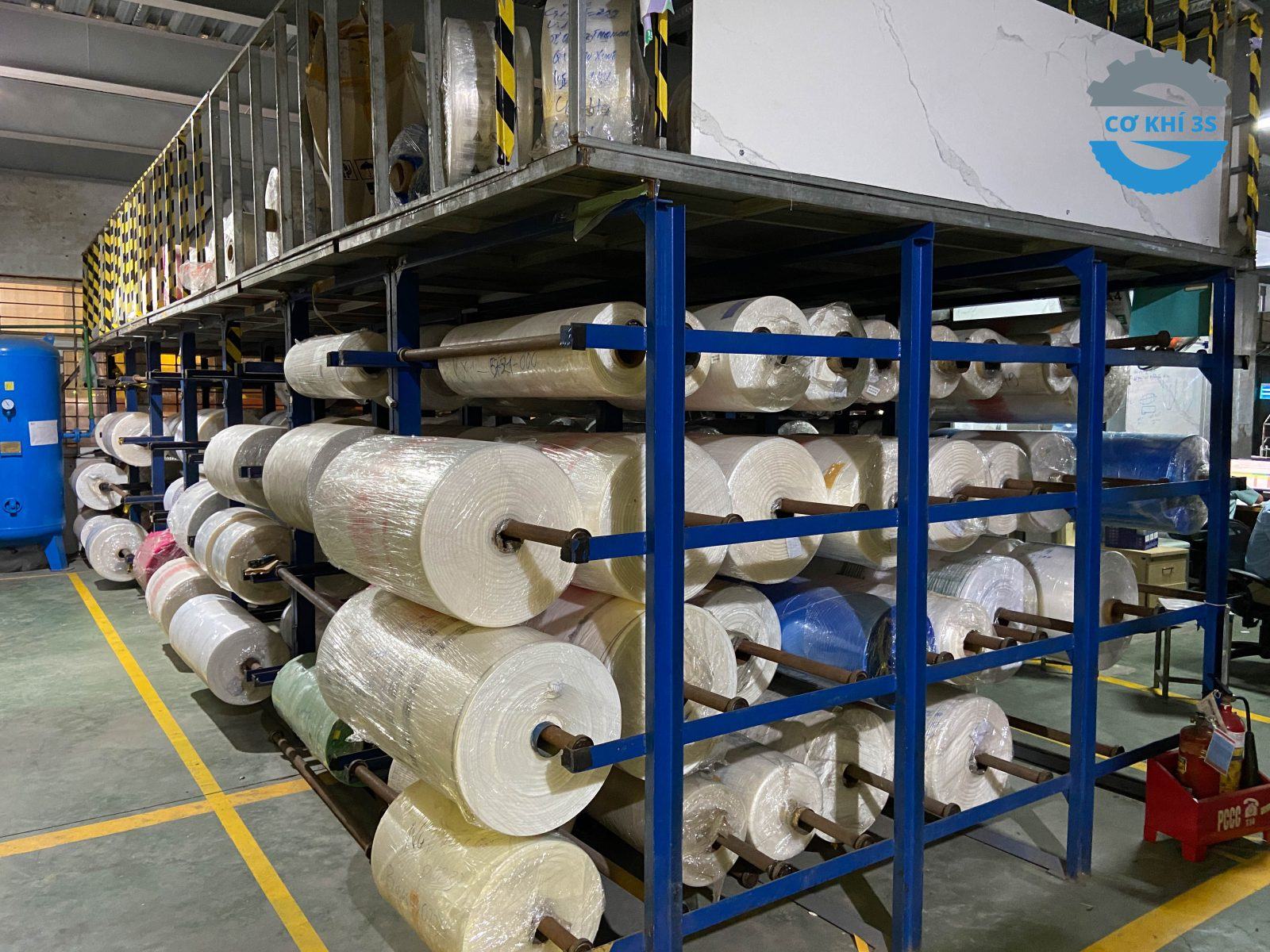 Kệ sắt lắp ráp để hàng giá rẻ ,Tủ kệ lắp ráp đa năng