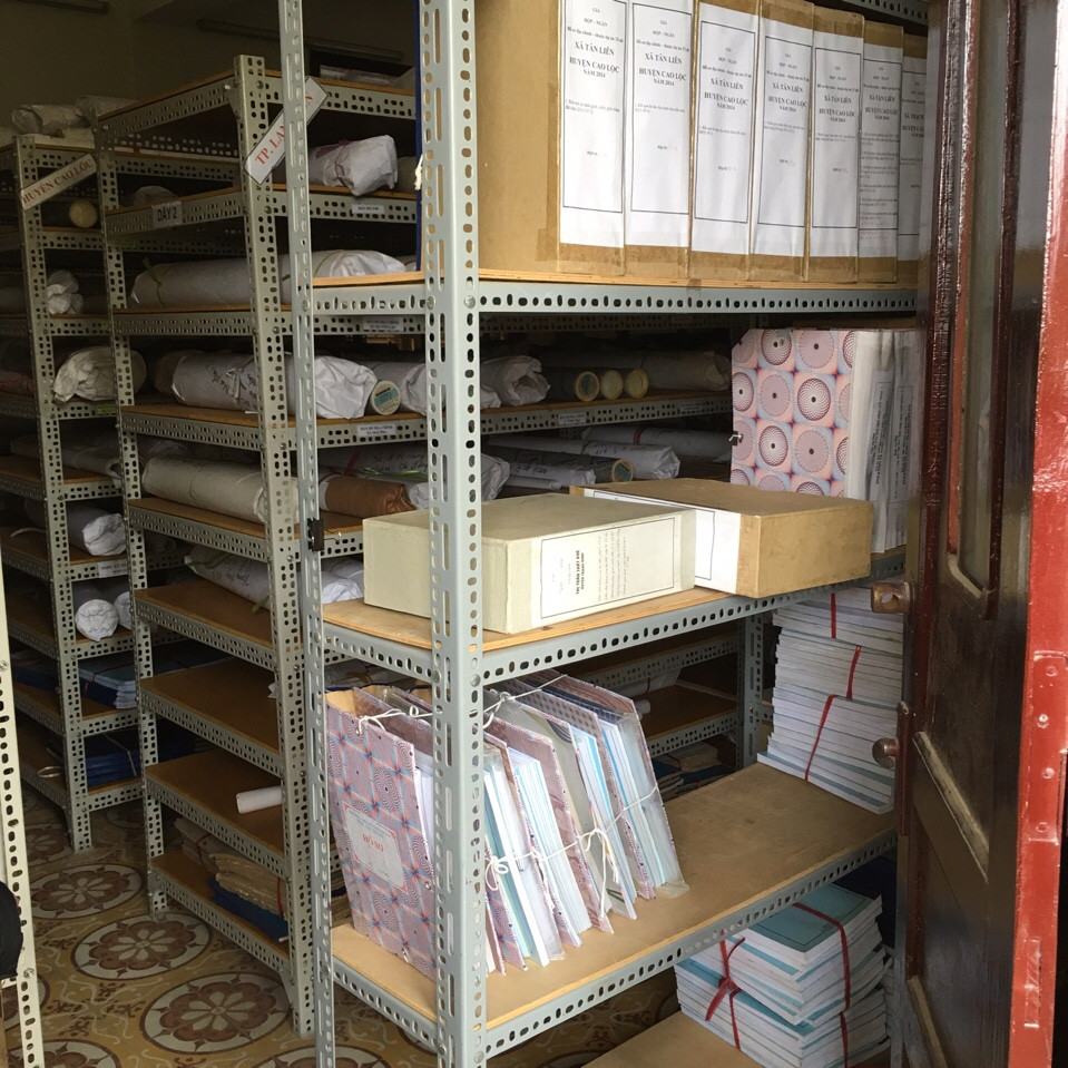 Đặc điểm cấu tạo của kệ sắt, kệ để hàng