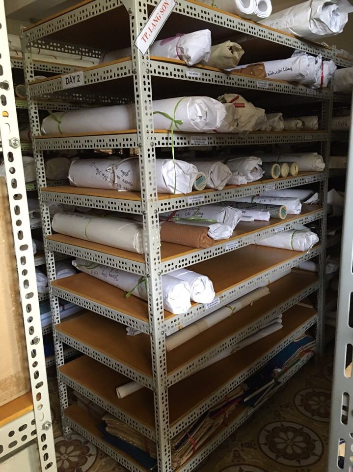 Kệ sắt, kệ để hàng Cơ khí 3s bền, đẹp 